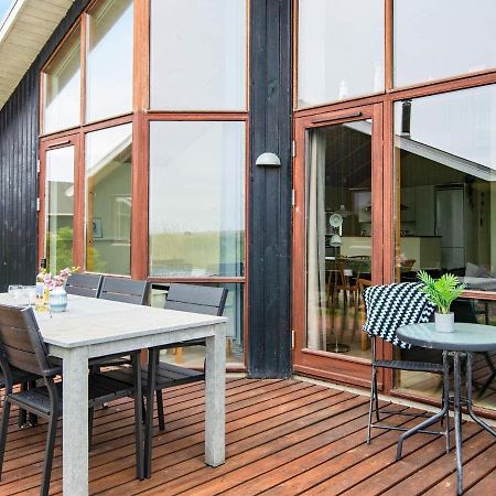 Three-Bedroom Holiday Home In Ulfborg 4 Thorsminde Exteriör bild