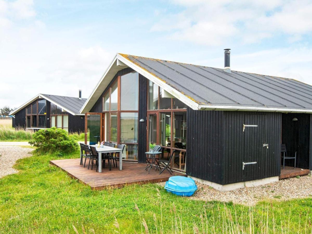 Three-Bedroom Holiday Home In Ulfborg 4 Thorsminde Exteriör bild